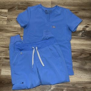 FIGS scrub set —CIEL BLUE